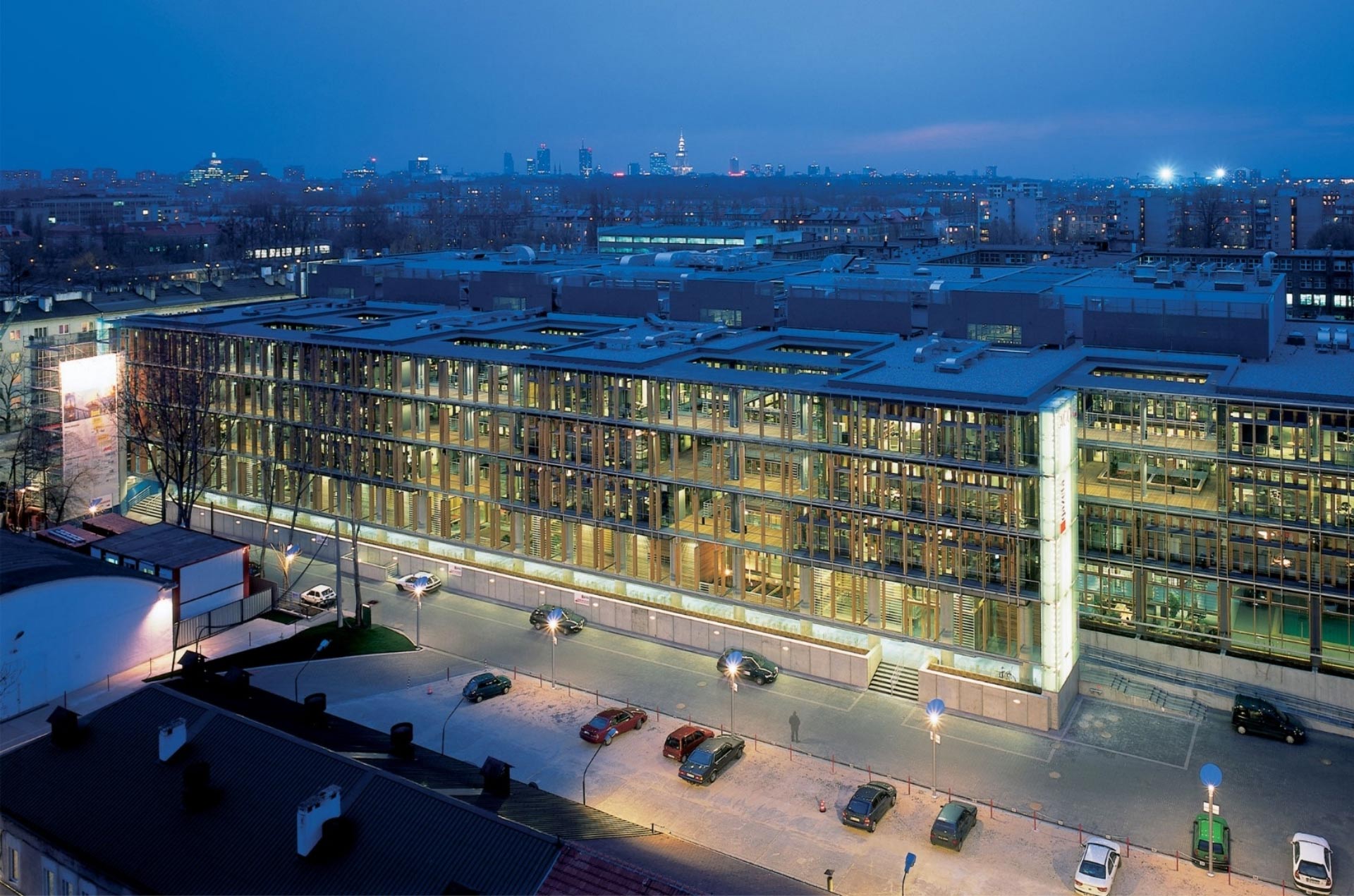 Budynek Czerniakowska 8/10